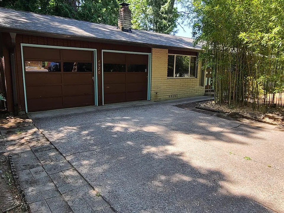 4920 SW Maplewood Rd