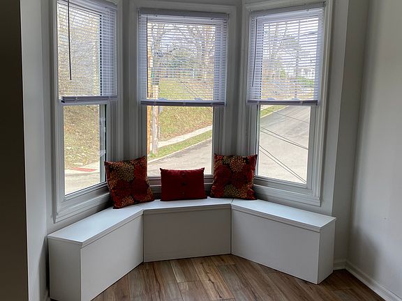 4th image of 97 Promenade St #2