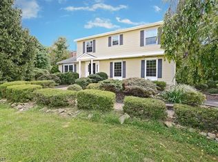 117 Rounseville Rd, Hampton, NJ 08827