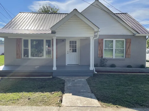204 Carroll Ave, Waverly, TN 37185