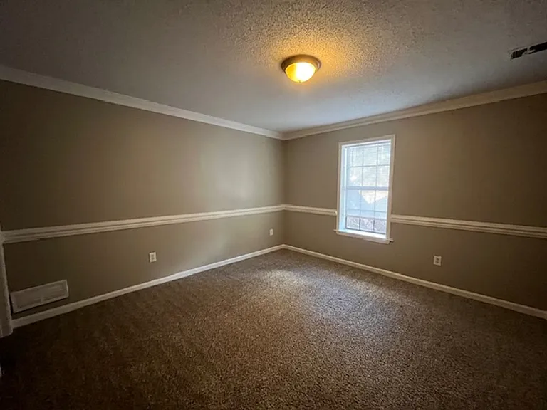 3260 Edenshire Ln — Photo 6