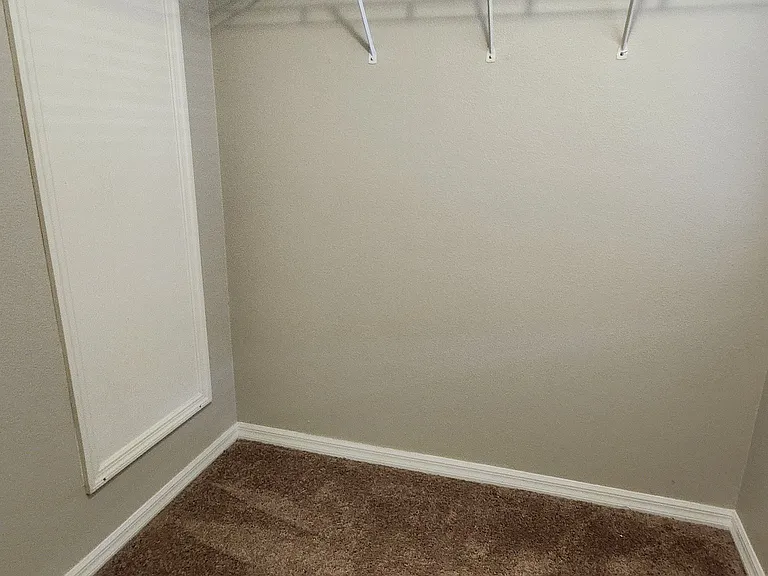 2125 Golden Oak Ln #2125 — Photo 12