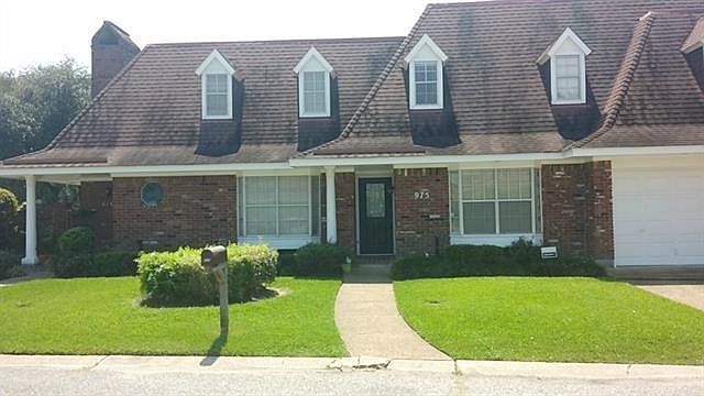 1st image of 975 Tavel Dr