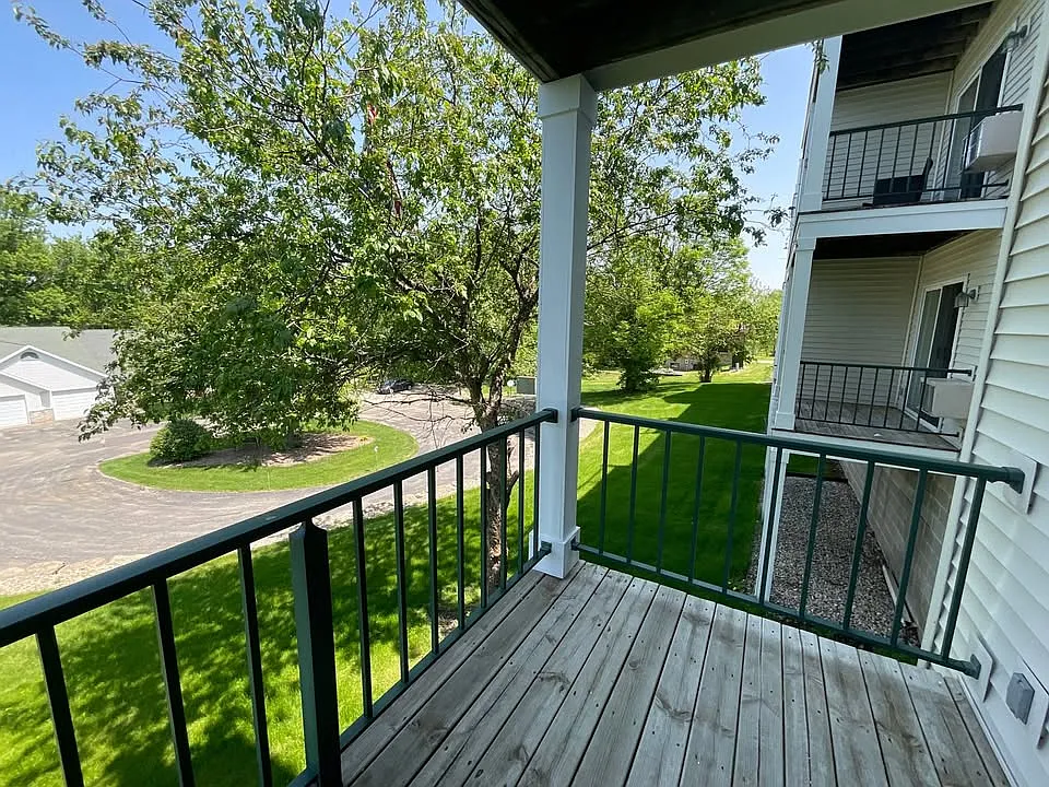 1 bed, 665 sqft, $1,000 — Photo 2