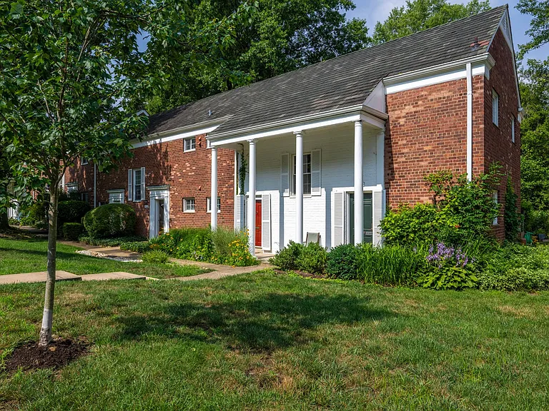 3624 Valley Dr — Photo 6