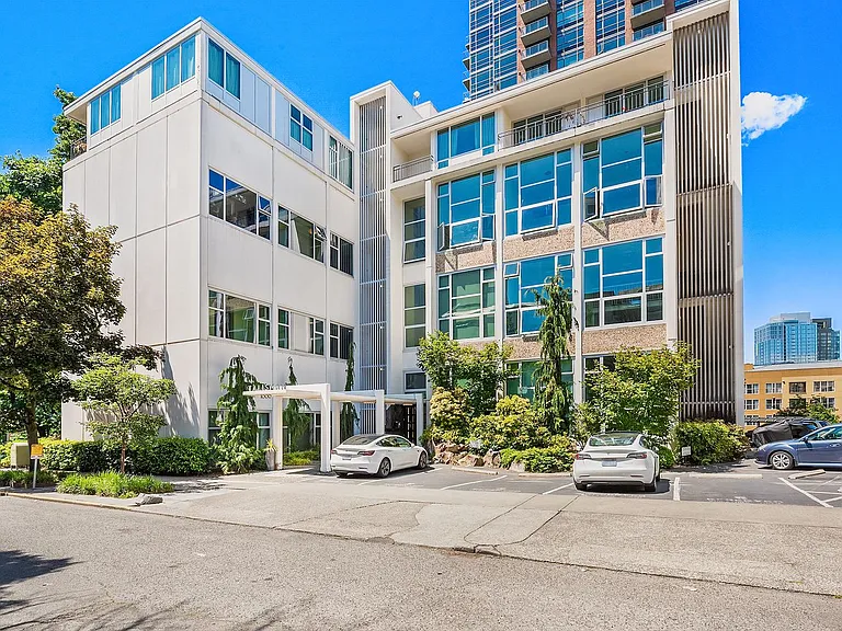 1000 Union St #311 — Photo 1