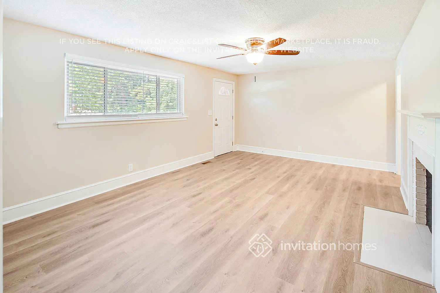 1022 Teresa Ln Charlotte, NC 28216 — Photo 4