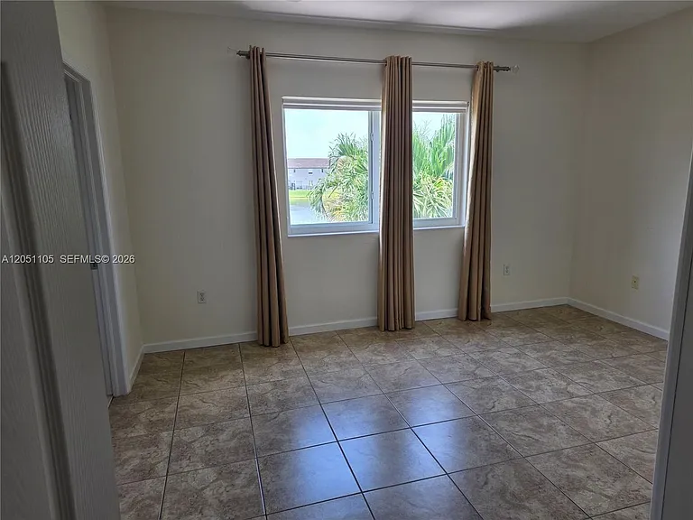 14738 SW 23rd St #14738 — Photo 6
