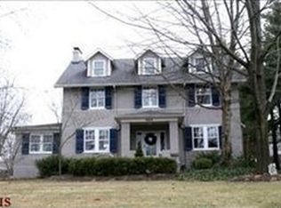464 W Lockwood Ave, Saint Louis, MO