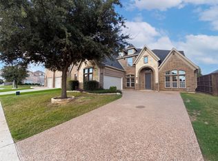 4409 Elmgreen Dr, Roanoke, TX 76262