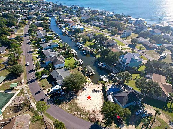 3rd image of 3323 Circle Dr