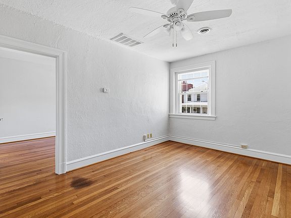 3rd image of 3504 Park Ave APT B