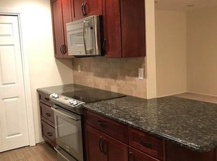 70-5 Prospect St, Metuchen, NJ 08840