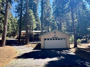 630 Cedar Canyon Rd, Westwood, CA