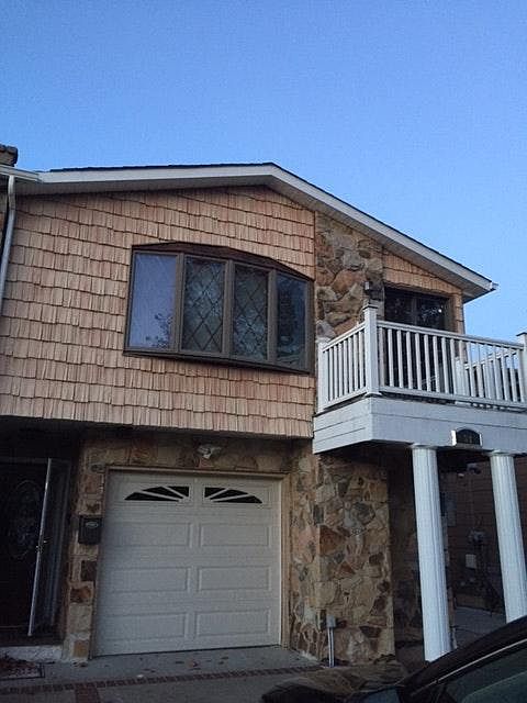1st image of 31 Bowling Green Pl