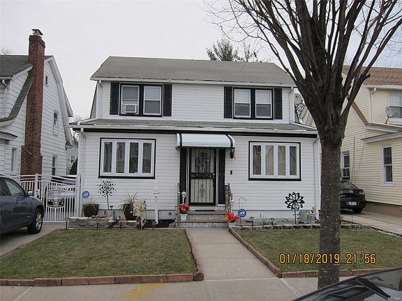 2nd image of 9417 215th Pl
