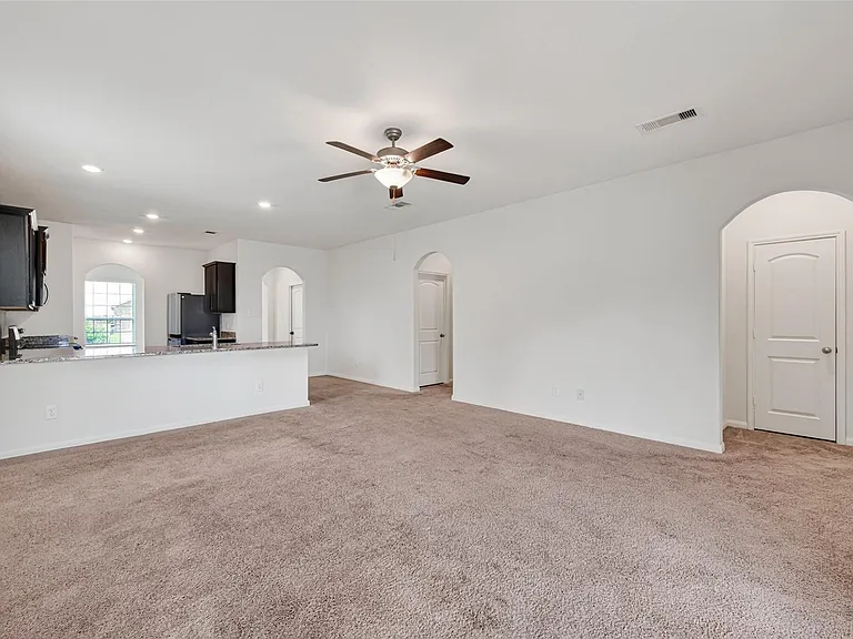 2128 Mule Ridge Dr — Photo 15