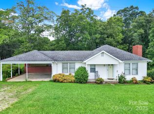 1670 Lynwood Dr, Lancaster, SC 29720