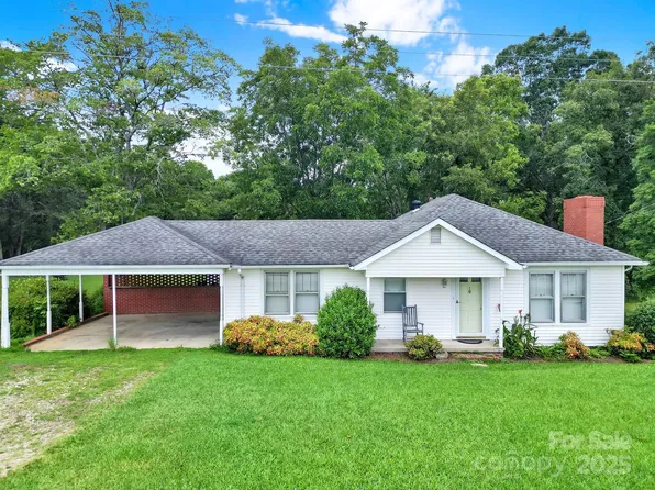 1670 Lynwood Dr, Lancaster, SC 29720