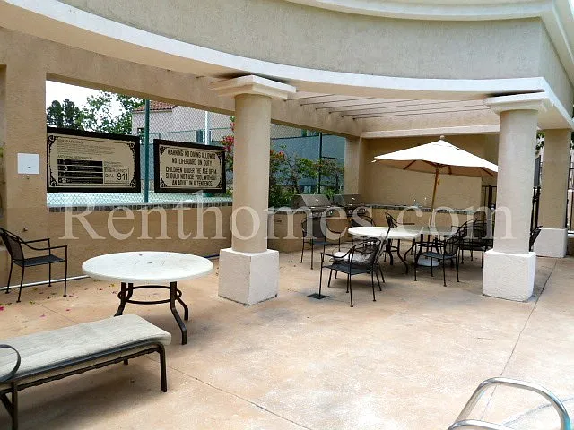 3985-325 Nobel Dr — Photo 13