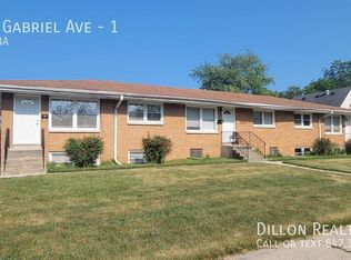 2717 Gabriel Ave APT 1, Zion, IL 60099