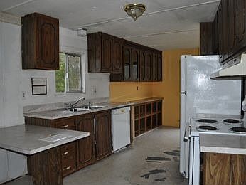 3rd image of 21509 131st St E