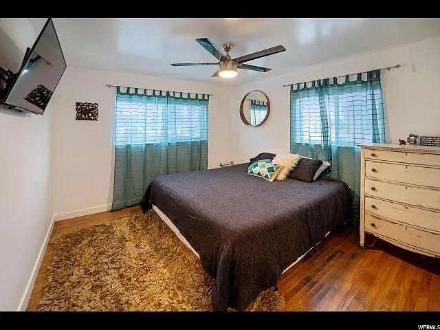 576 E Millcreek Way — Photo 5