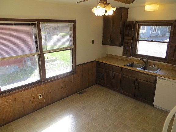 5th image of 19456 W Hoag Ct