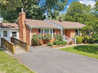 405 Oakland Cir, Lynchburg, VA 24502
