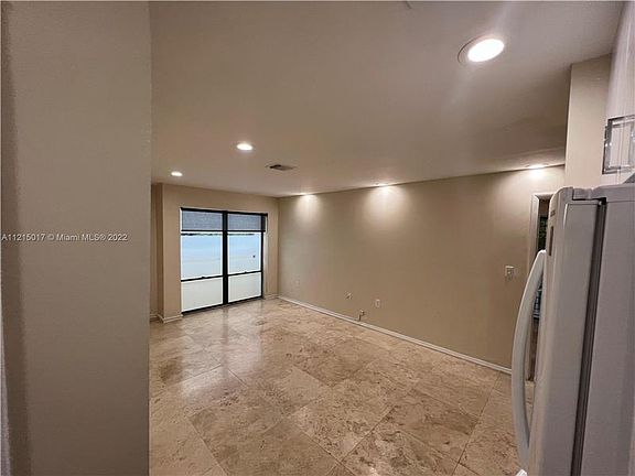 5th image of 2300 S Dixie Hwy Suite 201
