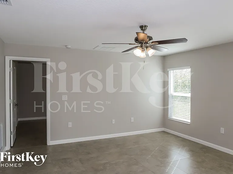 220 Southern Breeze Loop — Photo 6