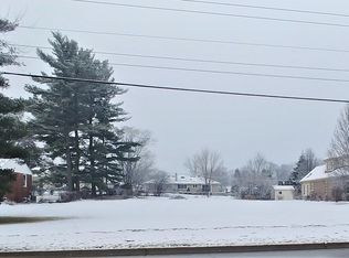 1688 S Meyers Rd, Lombard, IL 60148