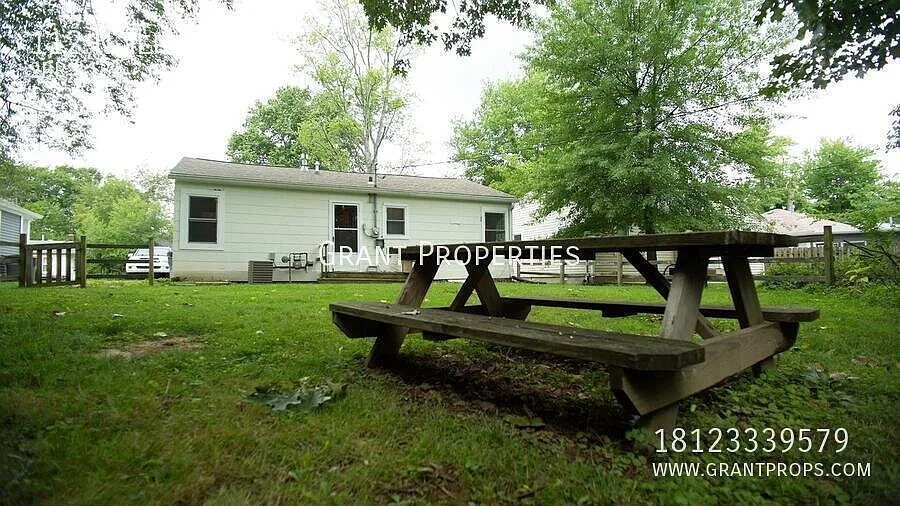 2 bed, 992 sqft, $1,770 — Photo 3