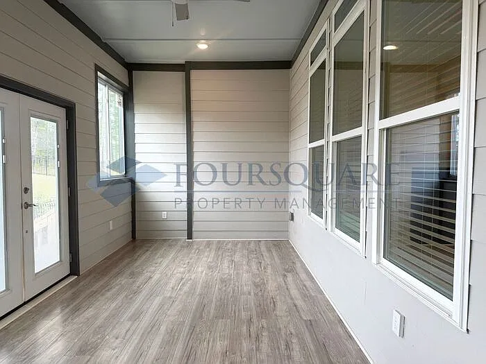8156 Baronleigh Ln — Photo 51