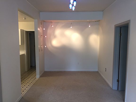 3rd image of 2093 Appoline Dr