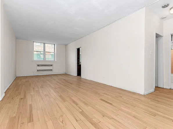 64-11 99th St #A2, Rego Park, NY 11374