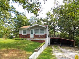 19720 Lakeview Ave, Warsaw, MO 65355