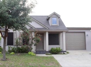 832 George Read Dr, Laredo, TX 78046