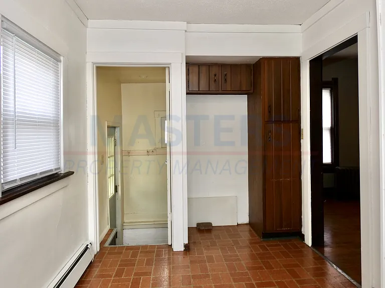 1506 South Ave — Photo 4