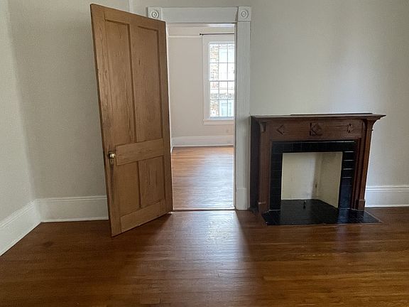 2nd image of 3915 Prytania St #11476106
