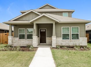 902 Main St, Hutto, TX 78634
