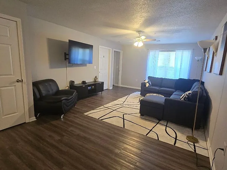 Fusion Pointe — Photo 125
