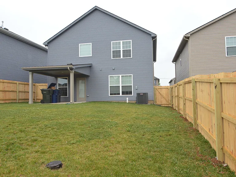 2380 Geranium Ln — Photo 35