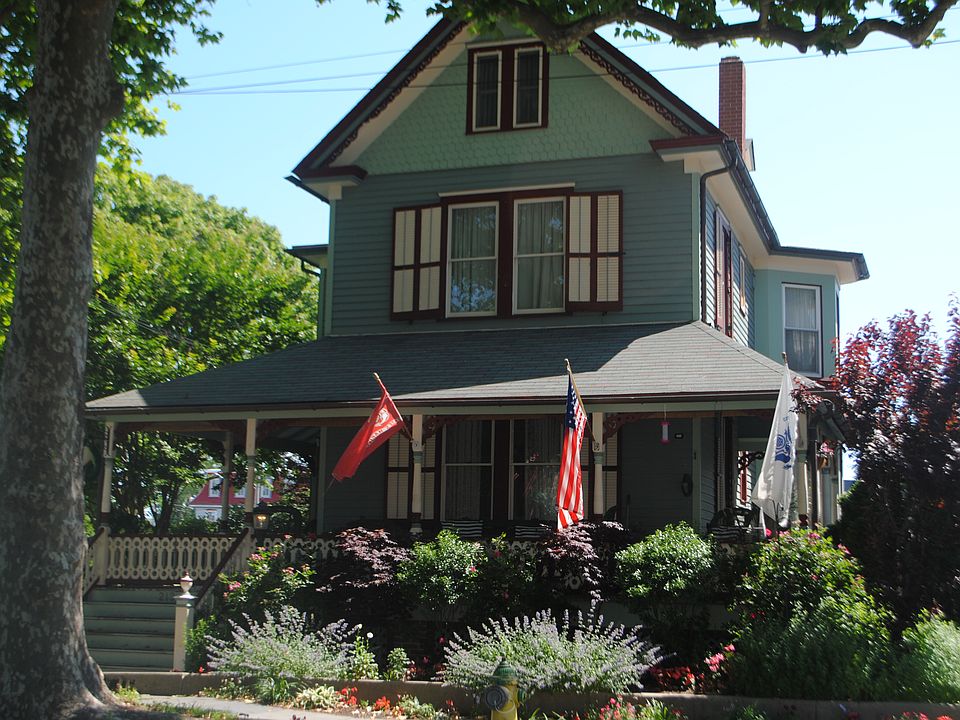 213 Perry St, Cape May, NJ 08204 Zillow