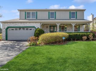 45 Picardy Ln, Wheeling, IL 60090