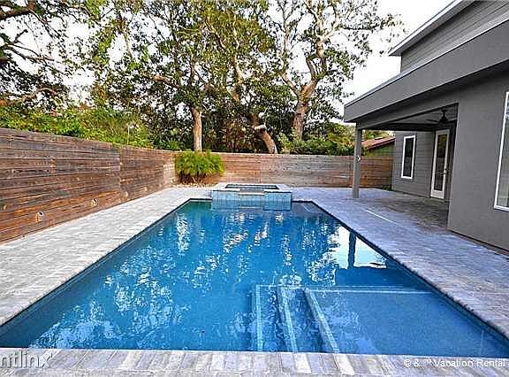 Lemon Beach House Private Pool