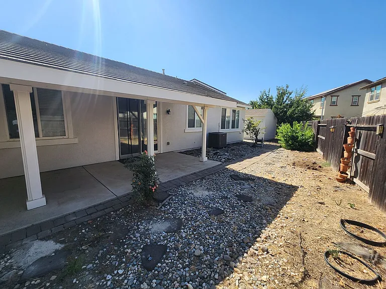 936 Haycastle Ct — Photo 35