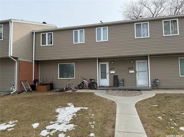 4158 CASTLE ROAD, Regina, SK S4S 6A4