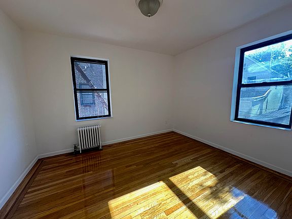 2nd image of 6264 Saunders St #2M