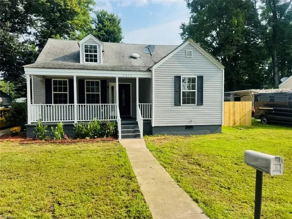 2604 Elkhart St, Chesapeake, VA 23323